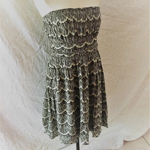 Ya Los Angeles Strapless Printed Lace Dress